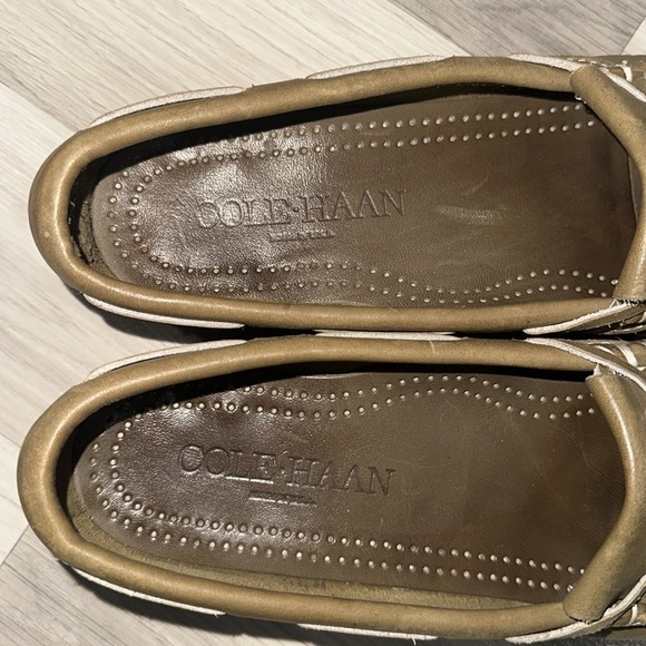 COLE HAAN Women’s Army Green Leather Loafers Size 7.5M - Picture 4 of 7